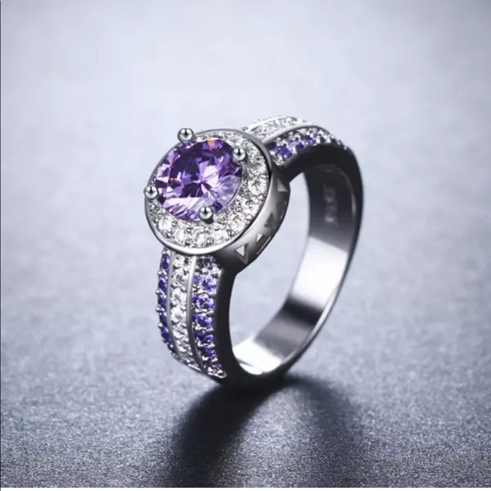925sterling Silver Stamped Round Cut Amethyst Ring - Picture 3 of 5